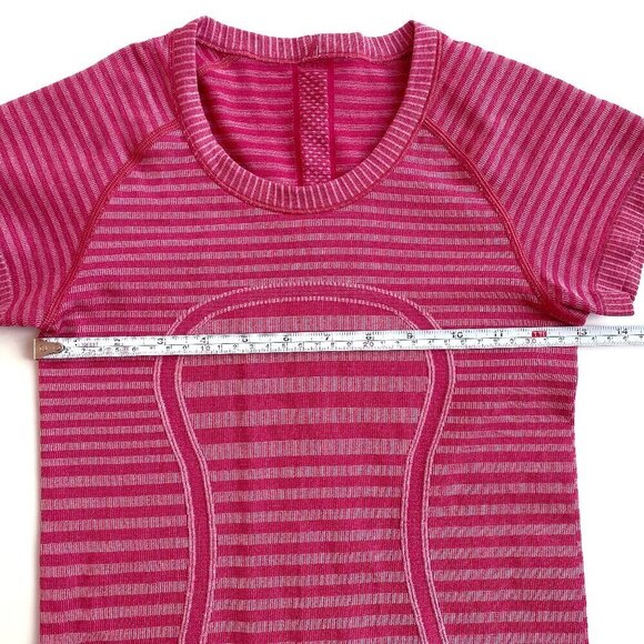Lululemon Womens Swiftly Tech Short Sleeve Shirt Rare Design Striped - Picture 12 of 15